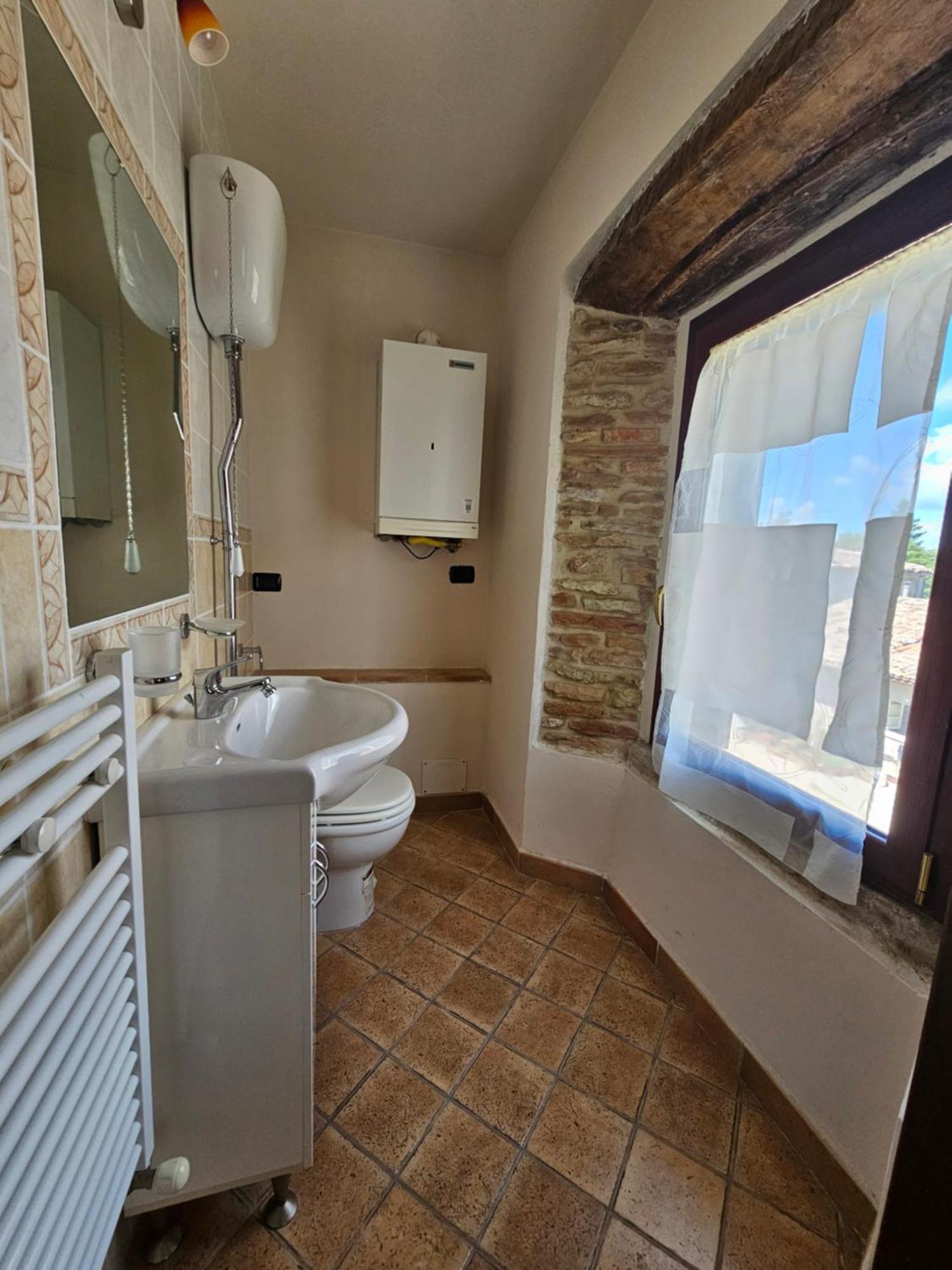 La Rosa Dei Venti - Country House Fossato di Vico Экстерьер фото