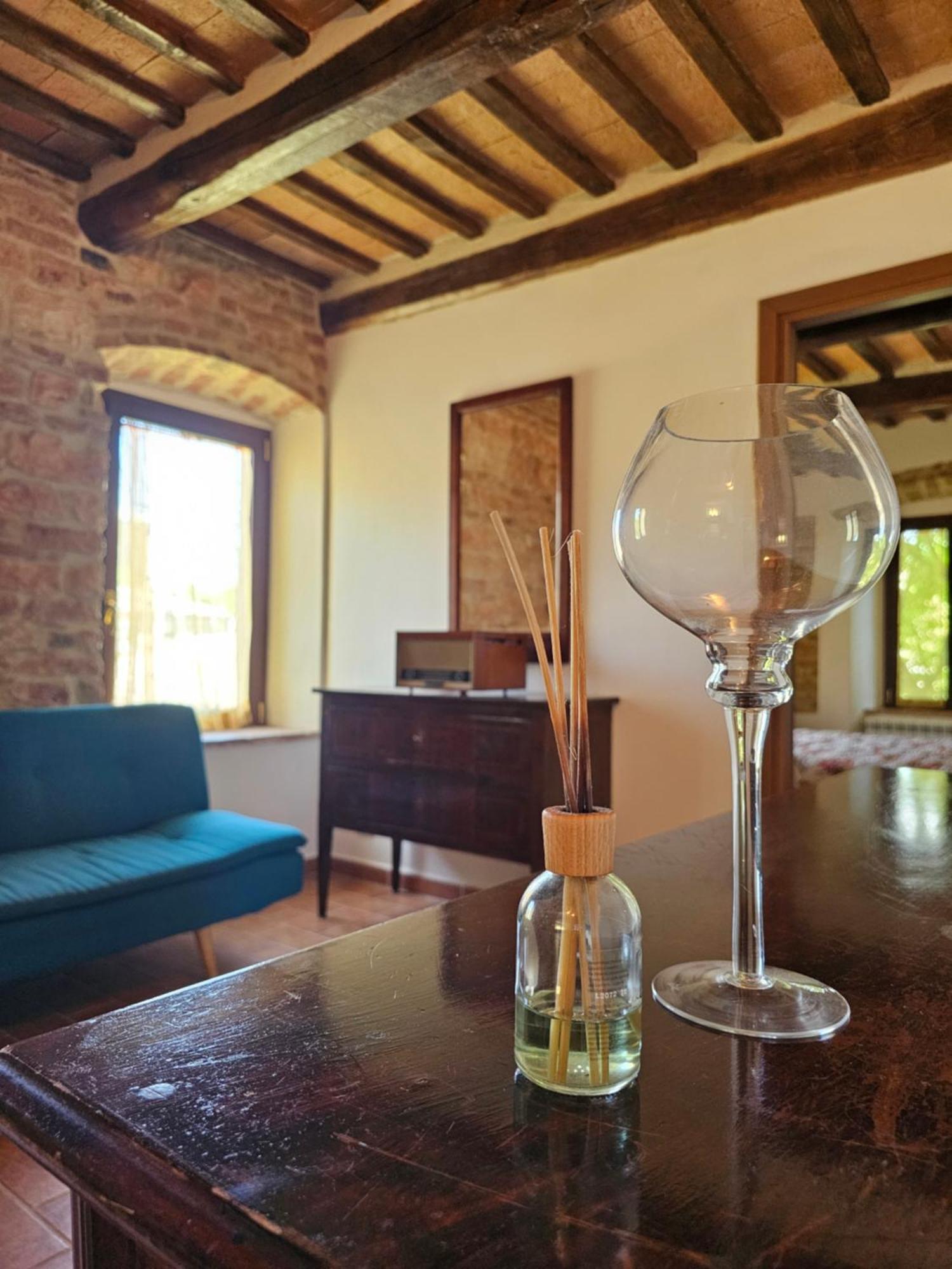 La Rosa Dei Venti - Country House Fossato di Vico Экстерьер фото
